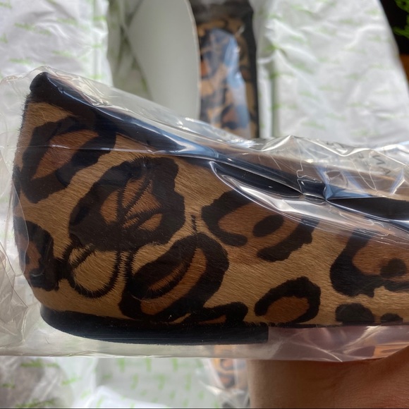 Sam Edelman Felicia Leopard Ballet Flat - Picture 2 of 5